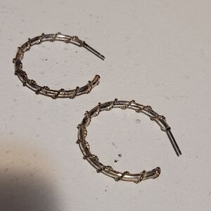 💚10 for $10💚 Bundle and save Elegant Gold Hoop Earrings